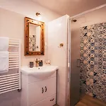 Fialka Πανσιόν