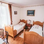 Πανσιόν Fialka 4*