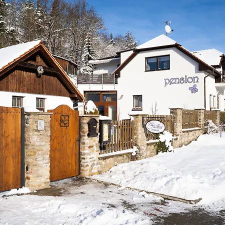 Fialka Casa de hóspedes 4*