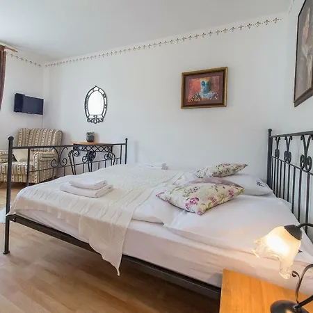 Fialka 4* Český Krumlov