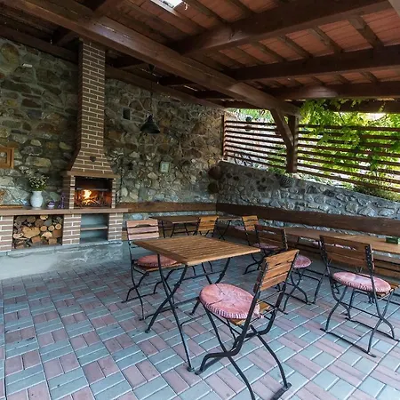 Fialka Guest house